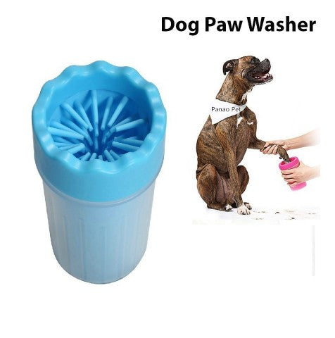 Paw cleaner cup with a dog